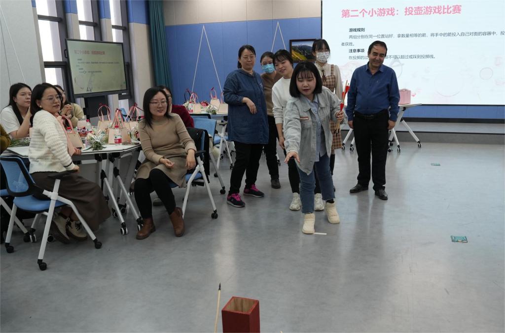 e075cbc0dbaf5d6670c25eb46c779e5